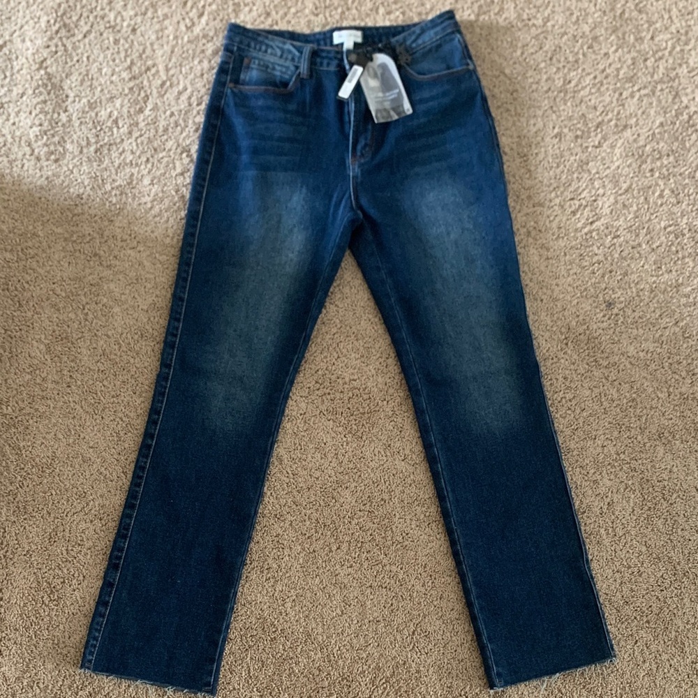 Kendall & Kylie NWT Kouture High-Rise Straight Jeans 9/10